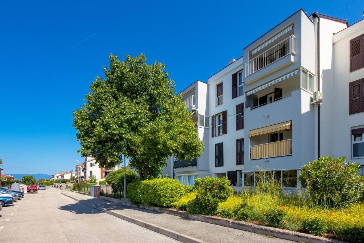 Apartment Kvarner View Kostrena Buitenkant foto